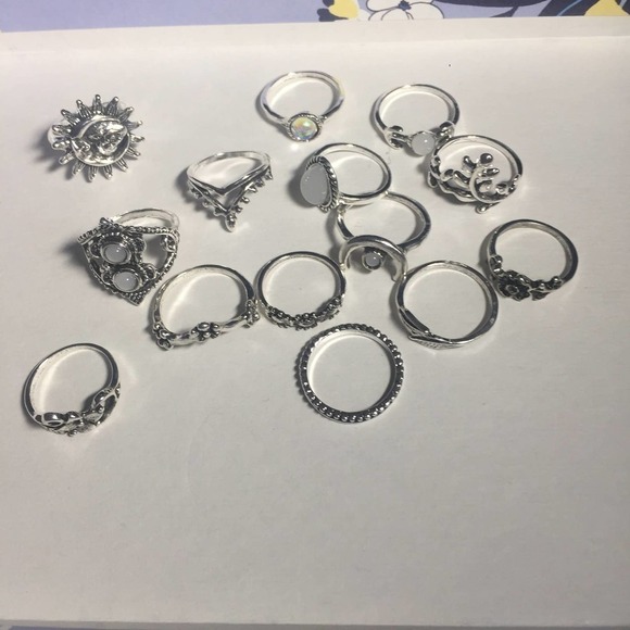 14 Piece Sun and Moon Midi Ring Set - Picture 3 of 10